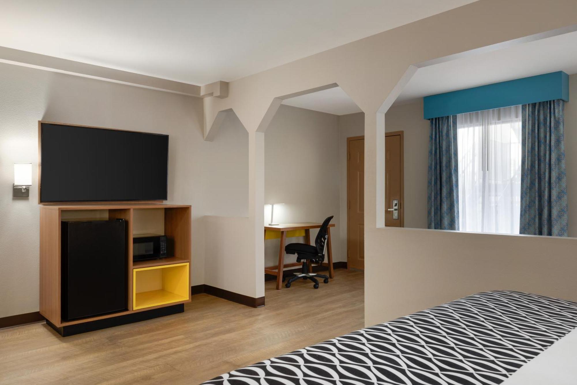 Days Inn By Wyndham Ковінґтон Екстер'єр фото